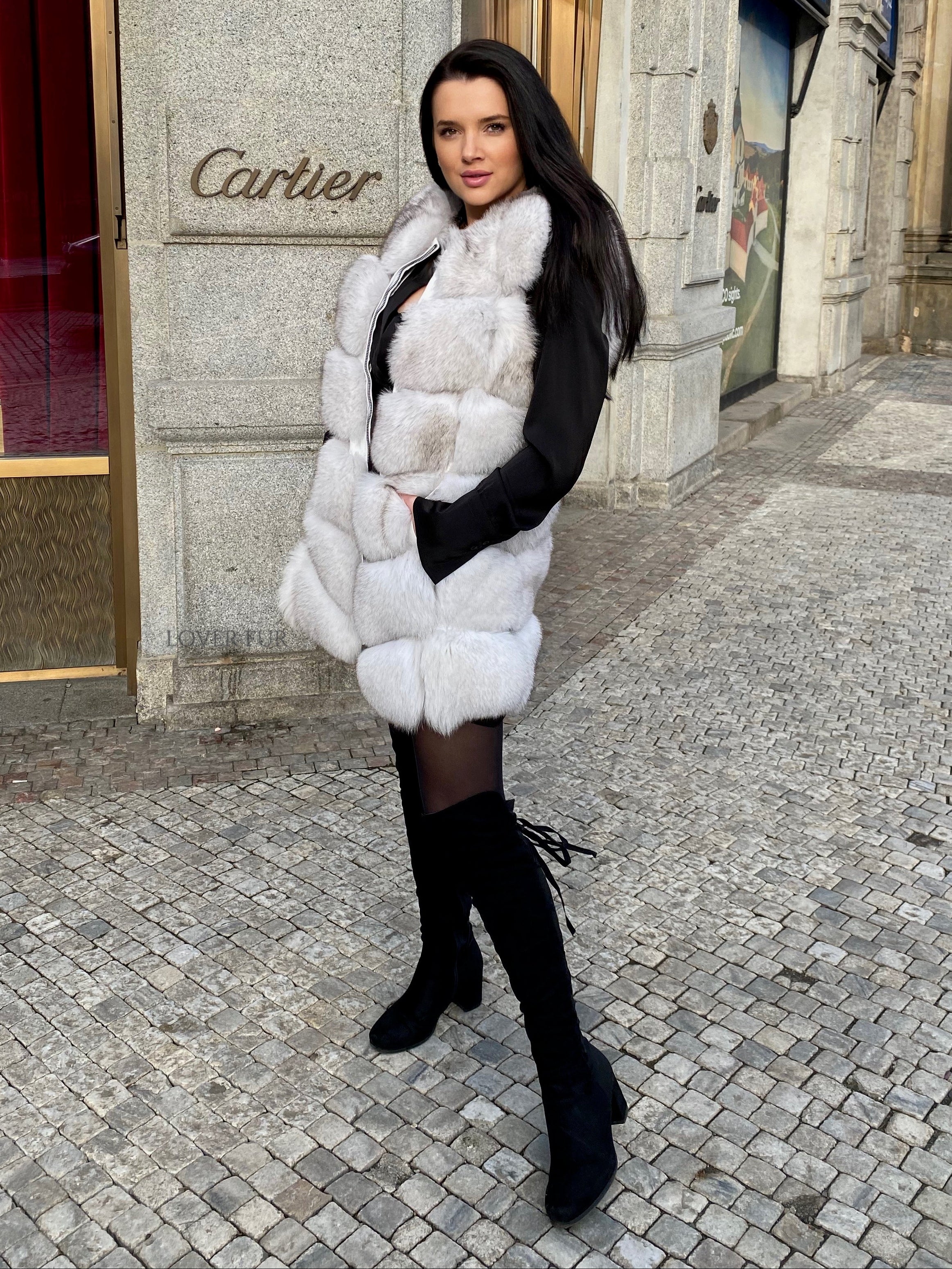 Fox fur vest 80cm Smokey white